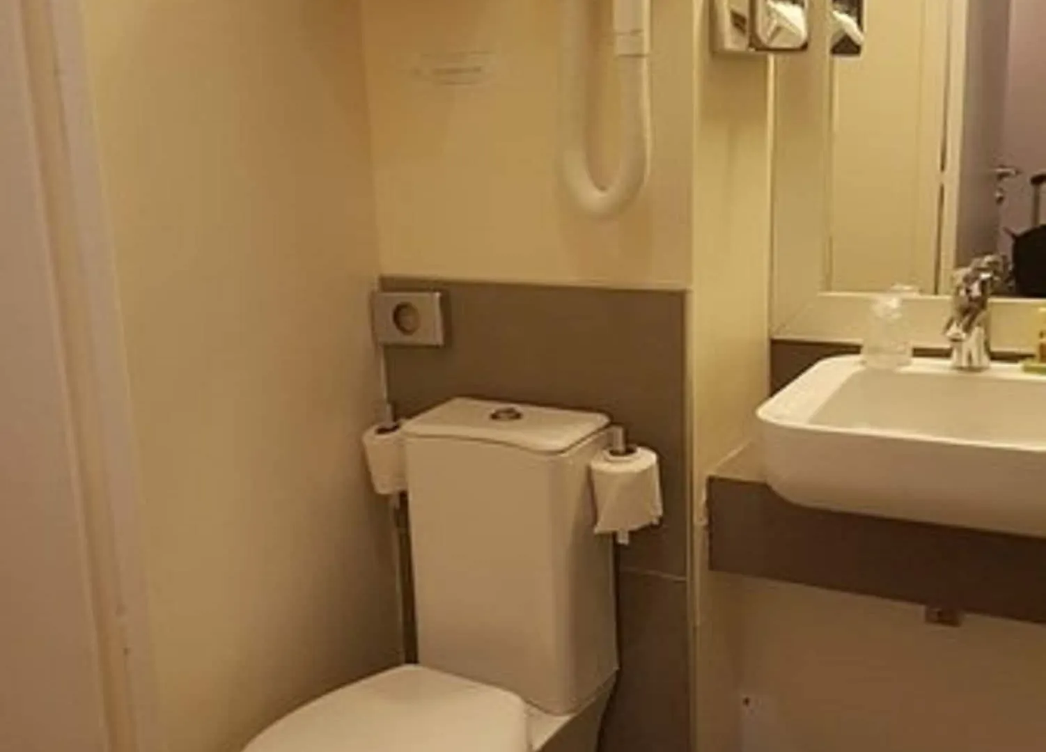 Best Western Hotel Le Montparnasse Parigi